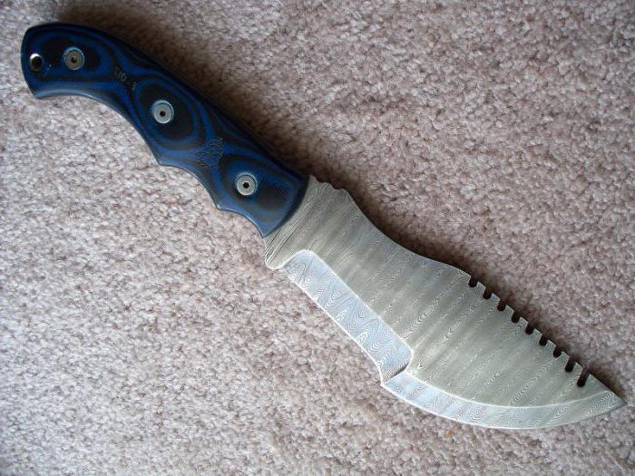 ナイフbulatnye：品種、製造、レビュー。ダマスク製の折り畳みナイフ、手作り